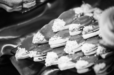 Lezzetli hamur işleri ve lezzetler karışımı