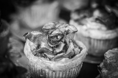 Lezzetli hamur işleri ve lezzetler karışımı