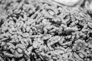 Lezzetli fındıklar ve tohumlar yerel İspanyol pazarında yakın görünüm