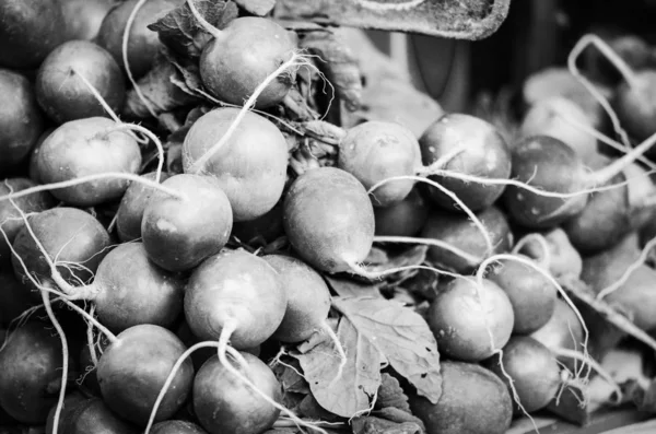 Verdure Fresche Vicino Nel Mercato Locale Spagnolo — Foto Stock