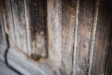 İtalyan şehri Palermo 'nun tarihi sokaklarında eski kapılar kapanıyor.