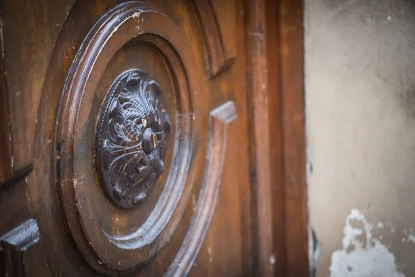 Alte Türen Verschließen Blick Die Historischen Straßen Der Italienischen Stadt — Stockfoto