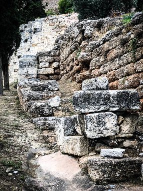 Eski binalar manzarayı kapatır