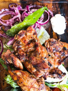 Sebzeli ızgara tavuk