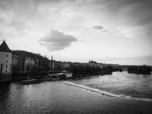 Vista Panoramica Sul Fiume Moldava — Foto Stock