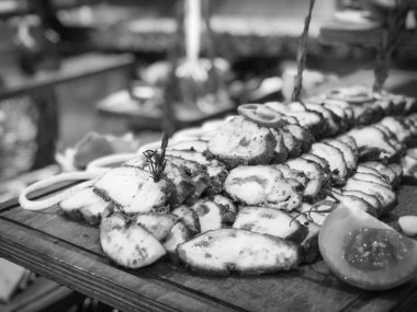 Başlangıç & tapaları lezzetli malzemelerle karıştır