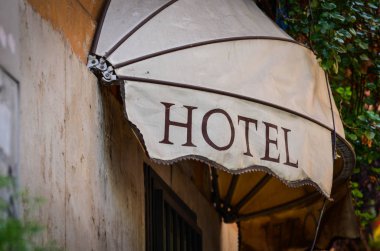 Roma 'nın tarihi sokaklarına yakından bakın.