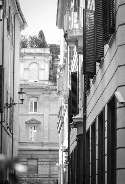 Близько Знайомства Історичними Вулицями Рима — стокове фото