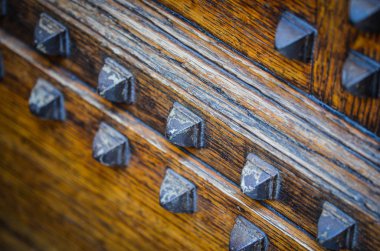 Firenze 'nin tarihi sokaklarında eski kapılar kapanıyor.