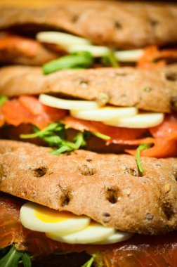 Lezzetli taze İtalyan panini & başlangıçları