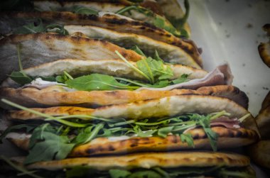 Lezzetli taze İtalyan panini & başlangıçları görüntüyü kapatın