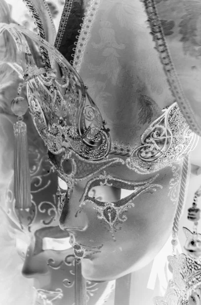 Venetiansk Mask Närbild Karneval Outfit — Stockfoto