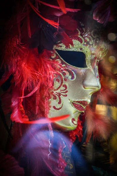 Venetiaans Masker Van Dichtbij Bekijken Carnaval Outfit — Stockfoto