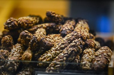 Taze Türkçe tatlı pasta. Yakın çekim.