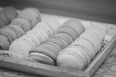 Fransız kurabiyesinin değişik aromalı karışımı.