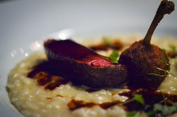 Roasted Pigeon Celery Puree — Stock Photo, Image