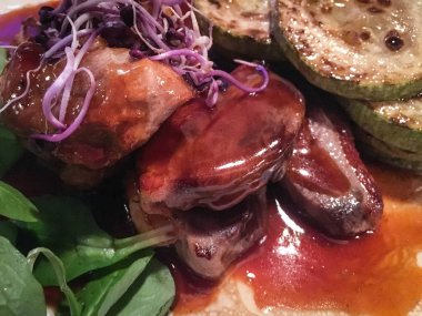 Berry soslu ızgara Duck Meme