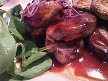 Berry soslu ızgara Duck Meme