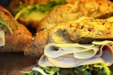 Lezzetli İtalyan panini yemeği. Yakın çekim.