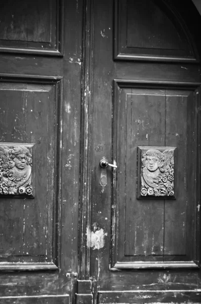 Porte Antiche Vista Vicino All Interno Delle Strade Storiche Praga — Foto Stock