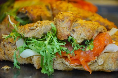 İtalyan taze panini tabağı. Yakın çekim.