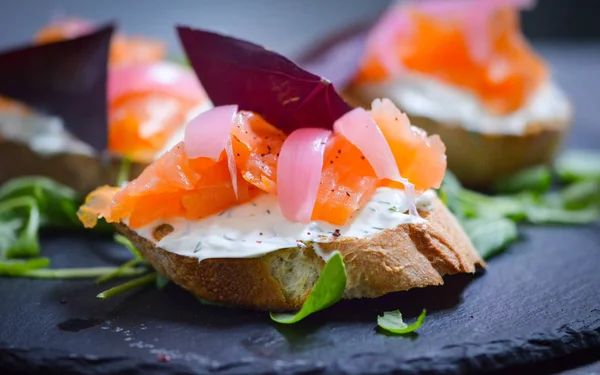 Deliziosa Bruschetta Mista Italiana Antipasto — Foto Stock