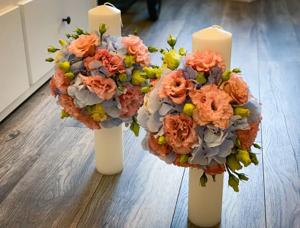 Beautiful Natural Wedding Flowers White Candles — Stock Photo, Image