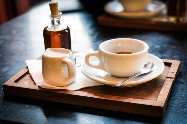 Handwerklicher Kaffee Zuckersirup — Stockfoto