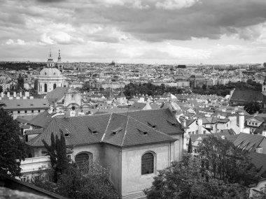 Prag şehrinin panoramik görünüm