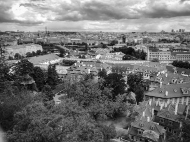 Prag şehrinin panoramik görünüm