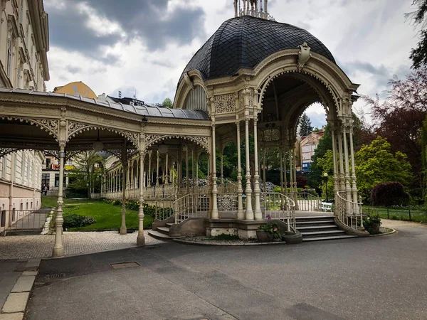 Czech şehri Karlovy Vary 'nin yakın görüntüsü