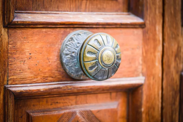 Ancient Doors Close Historical Streets Rome — 图库照片