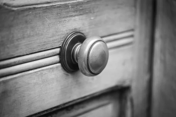 Ancient Doors Close Historical Streets Rome — 图库照片