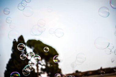 Roma 'da İtalyan sokaklarında sabun köpükleri