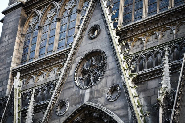 Blick Auf Die Pariser Kirche Aus Nächster Nähe Notre Dame — Stockfoto