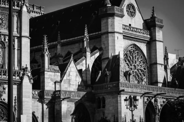 Parisian Church Close View Notre Dame Paris — ストック写真