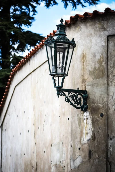 Navržená Pouliční Lampa Praze — Stock fotografie