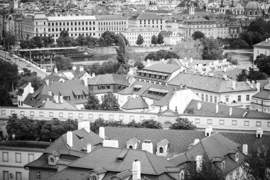 Prag şehrinin panoramik görünüm