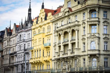 Prag şehrinin panoramik görünüm