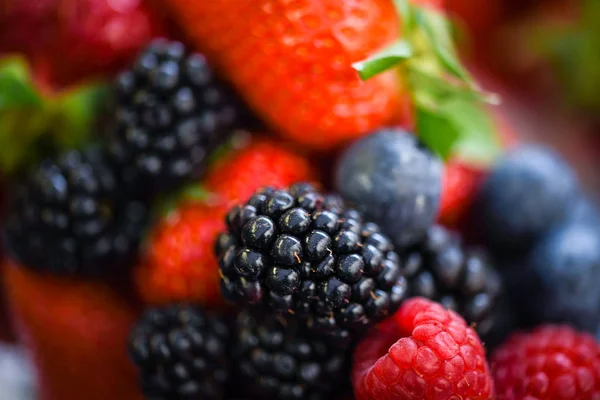 Fresh Berries Close Strawberries Blueberries Red Berries Raspberry Black Berries — Stock Photo, Image