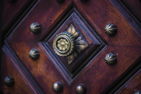 Vista Perto Das Portas Históricas Dentro Das Ruas Praga — Fotografia de Stock