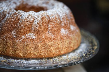 Lezzetli paskalya pastası ve buz şekeri