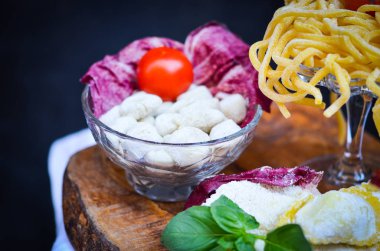 Taze İtalyan makarnası. Yakın çekim.