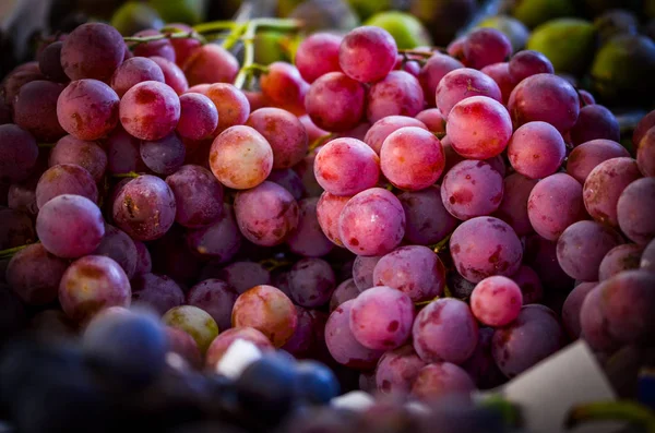 Frutta Fresca Vicino Nel Mercato Italiano — Foto Stock