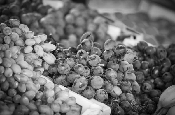 Färska Frukter Nära Den Italienska Marknaden — Stockfoto