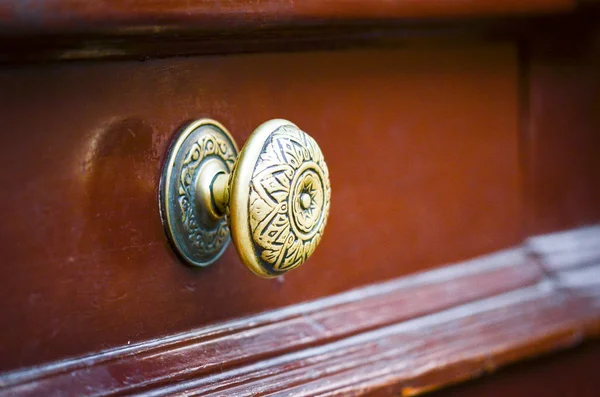 Old Ancient Doors Wood Designed Knobs — Stock Photo, Image