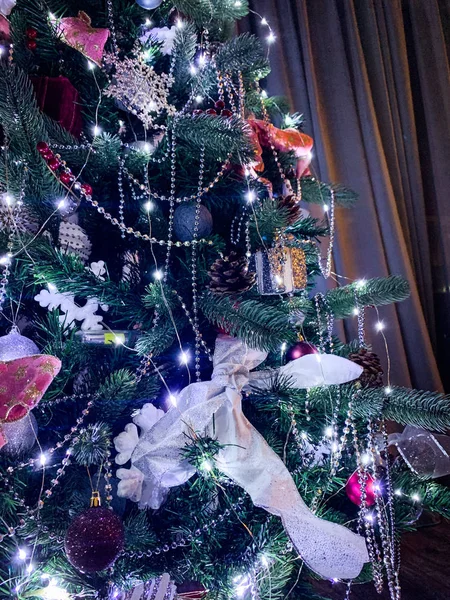 Krásný Vánoční Strom Zblízka Pohled — Stock fotografie