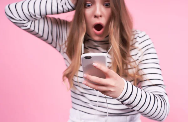 Young Emotional Caucasian Girl Shocked Surprised Worried Face Open Mouth — Stock Photo, Image