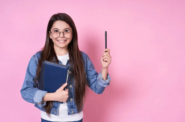 Young Cute Caucasian Brunette Schoolgirl Glasses Smiling Holds Book Her — Stock Photo, Image