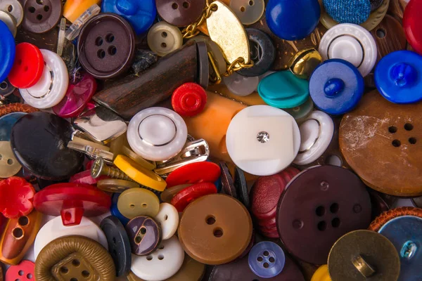 Πολλά Κουμπιά Διαφορετικών Μεγεθών Και Χρωμάτων — Φωτογραφία Αρχείου